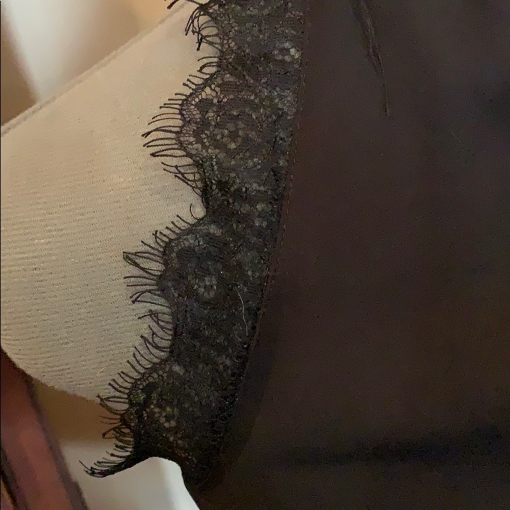 Romper - Picture 3 of 4